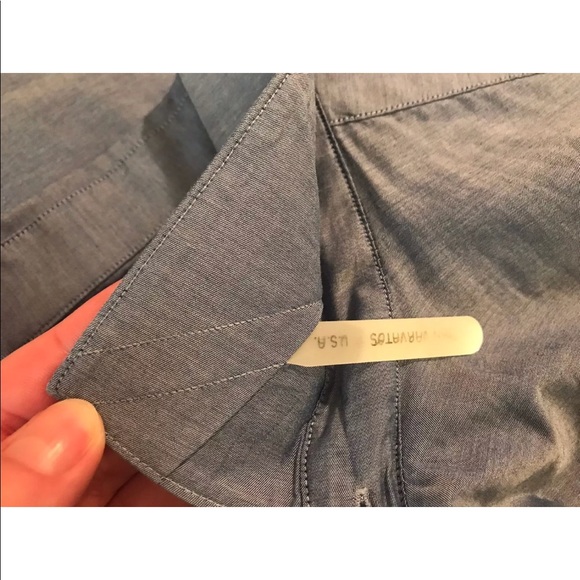 JOHN VARVATOS Chambray Blue Dress Shirt Lightweight Denim Button Down Work Wear - Picture 7 of 8